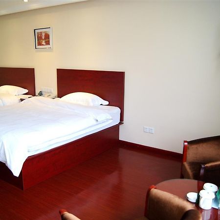 Greentree Inn Beihang Commercial Street Express Hotel Shenyang Exterior photo